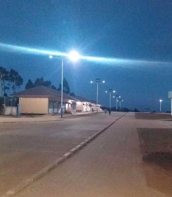 共青城市非洲科特迪瓦太阳能路灯工程